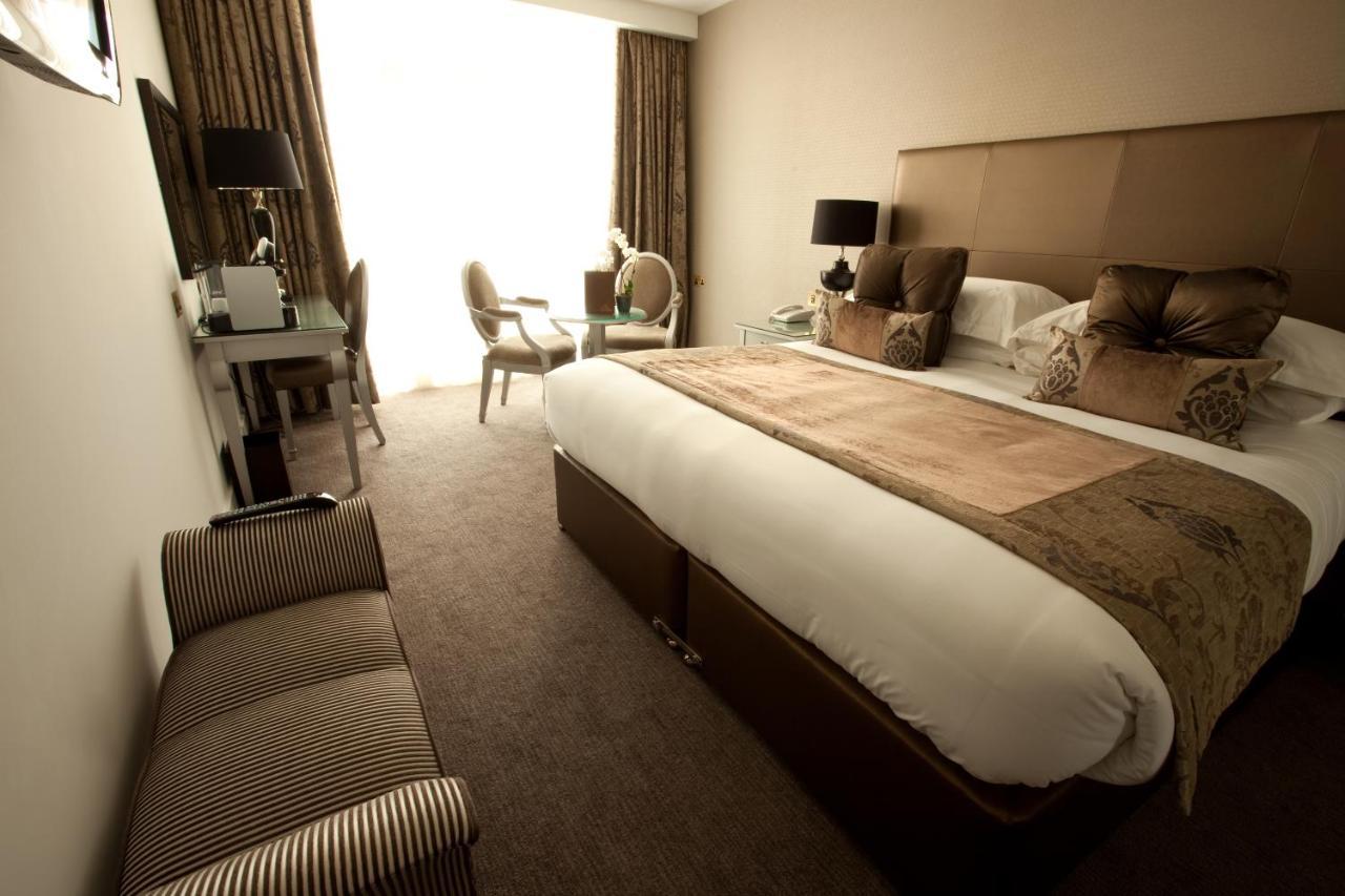 The Oxfordshire Golf & Spa Hotel Thame Kültér fotó